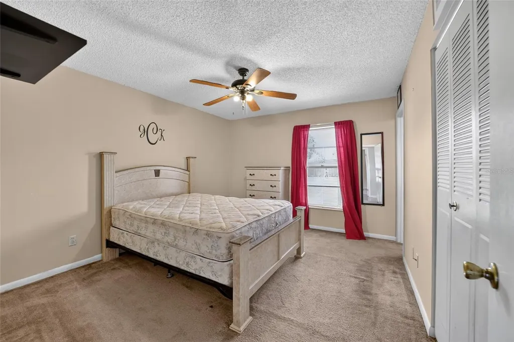 5245 SE 107th Place Belleview FL 34420