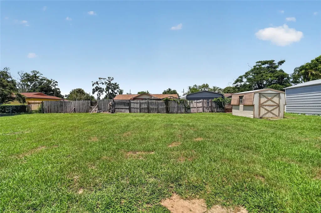 5245 SE 107th Place Belleview FL 34420