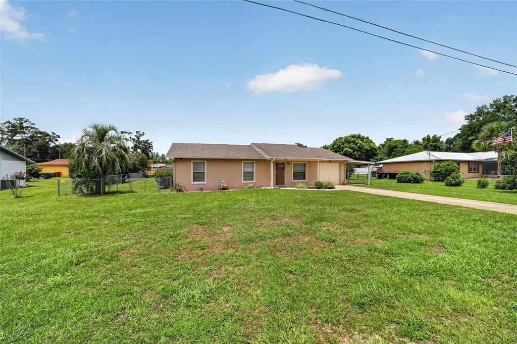 5245 SE 107th Place Belleview FL 34420