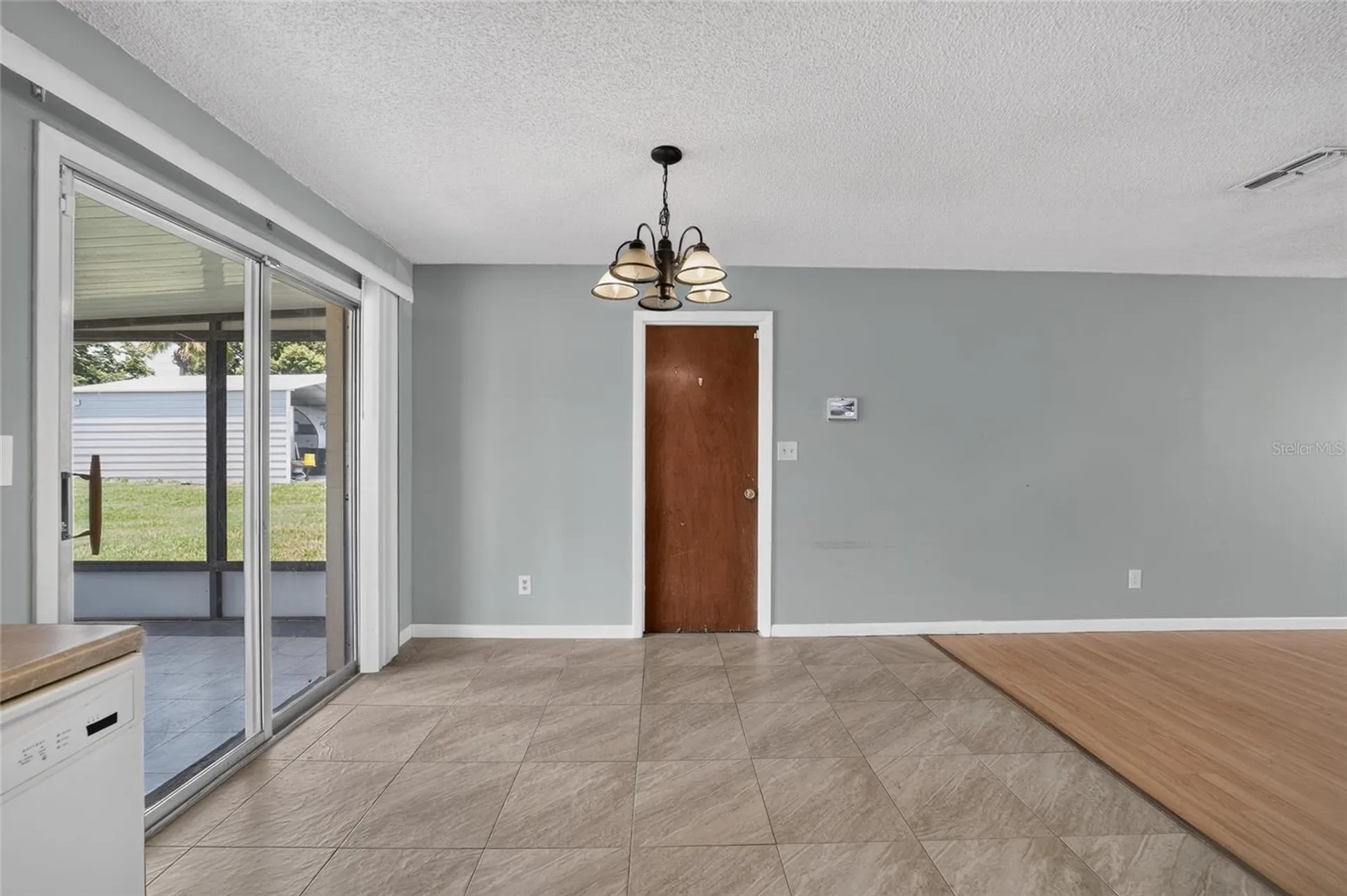 5245 SE 107th Place Belleview FL 34420