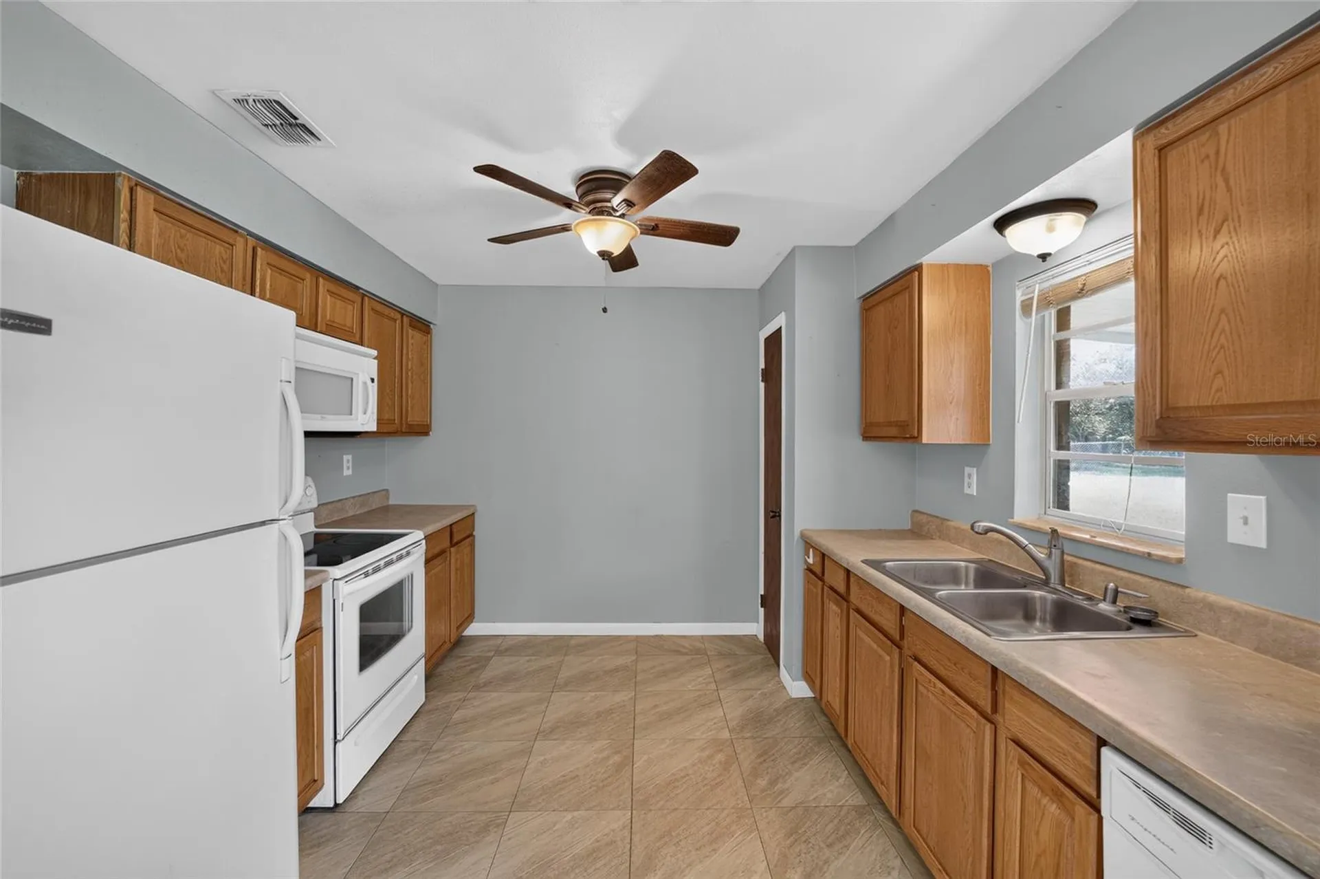 5245 SE 107th Place Belleview FL 34420