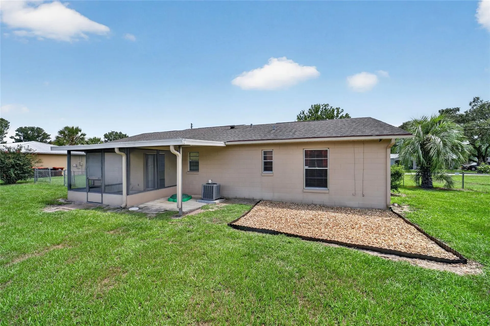 5245 SE 107th Place Belleview FL 34420