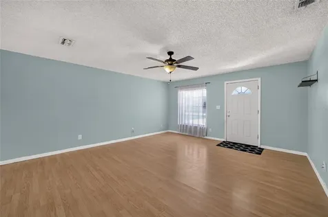 5245 SE 107th Place Belleview FL 34420
