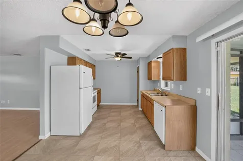 5245 SE 107th Place Belleview FL 34420