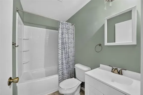 5245 SE 107th Place Belleview FL 34420