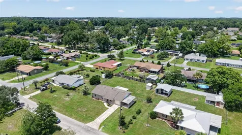 5245 SE 107th Place Belleview FL 34420
