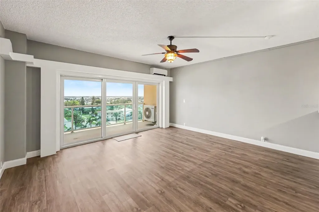 880 Mandalay Avenue Clearwater Beach FL 33767