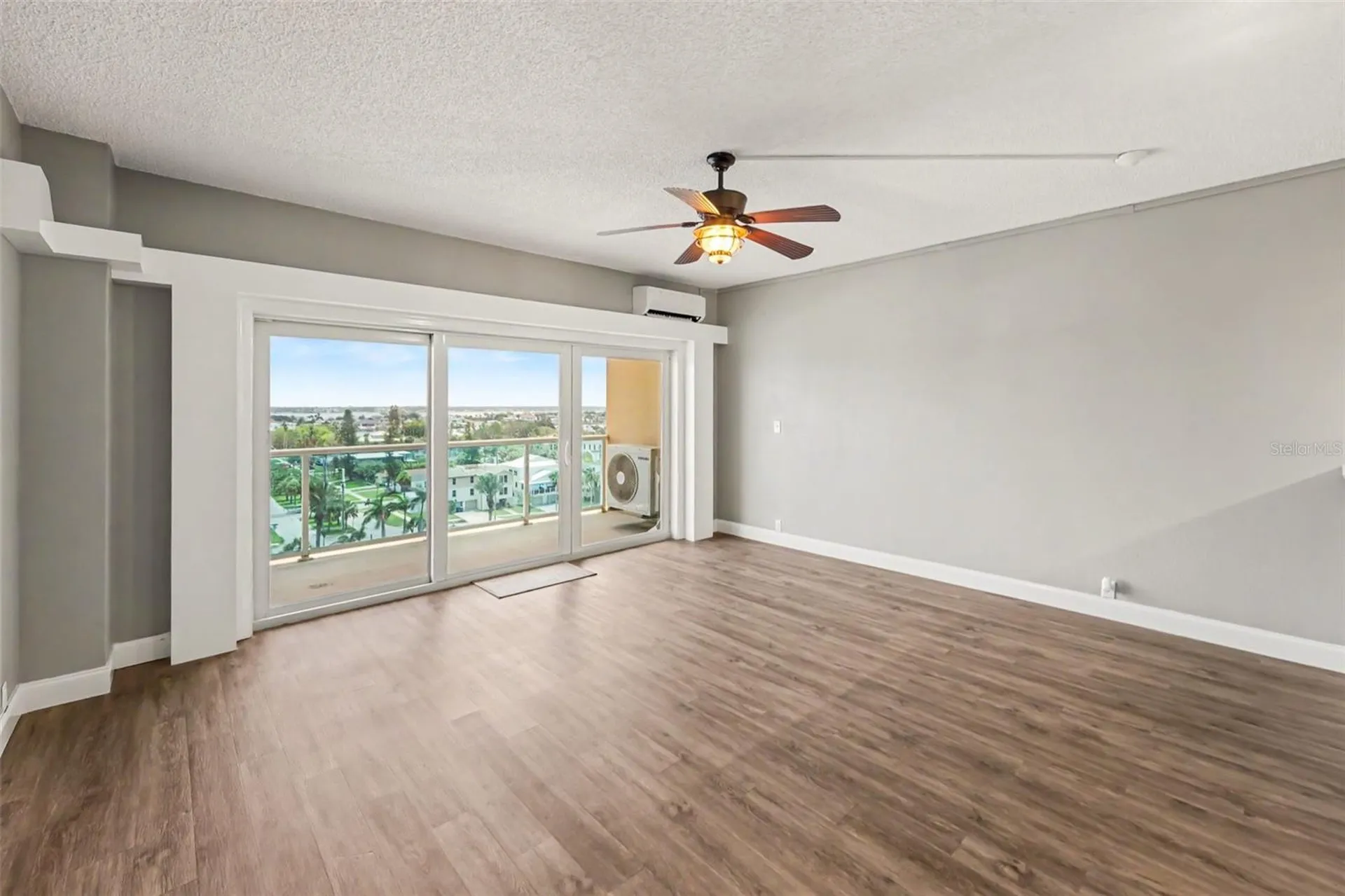 880 Mandalay Avenue Clearwater Beach FL 33767
