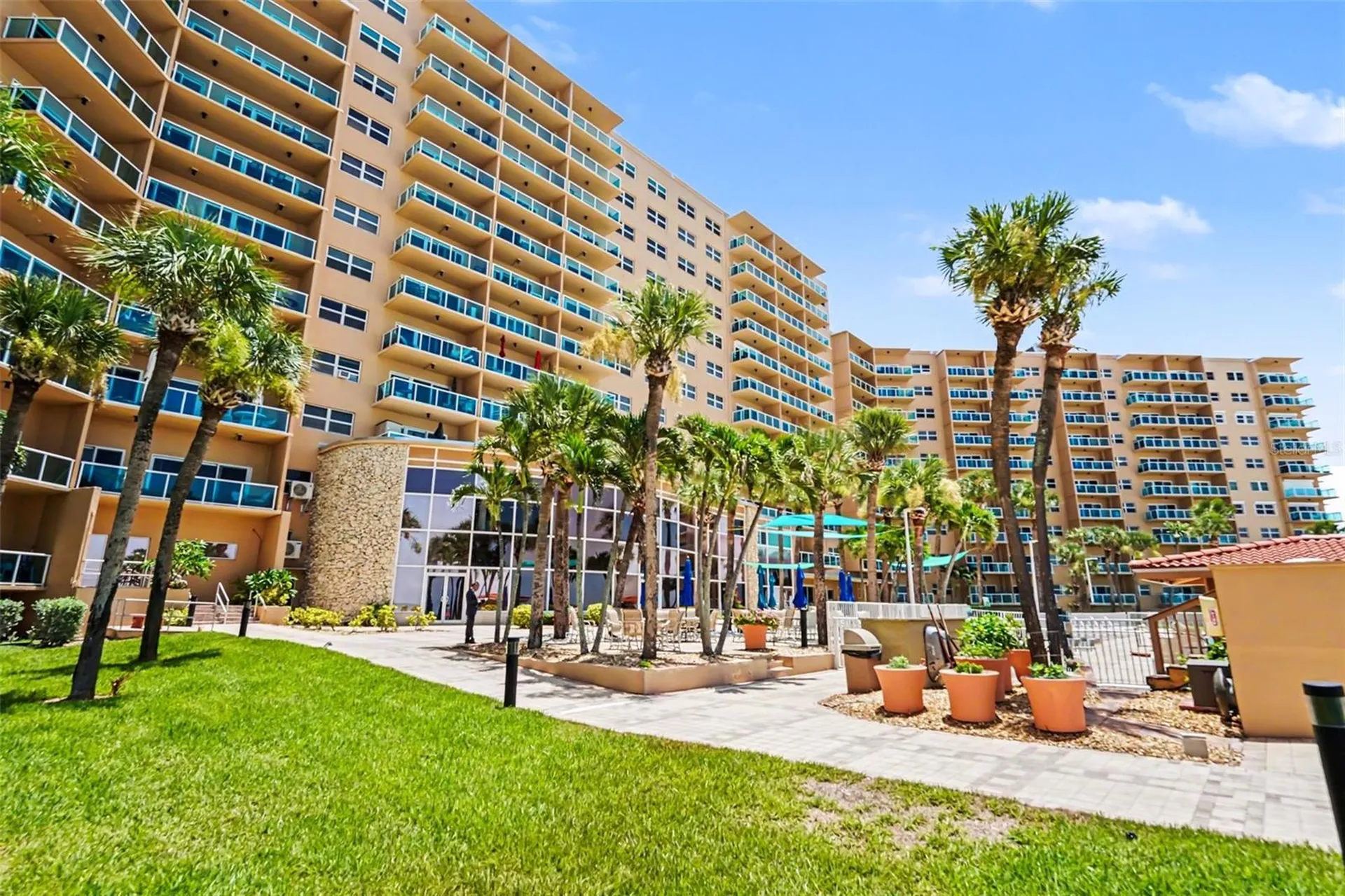 880 Mandalay Avenue Clearwater Beach FL 33767