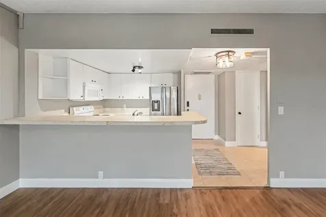 880 Mandalay Avenue Clearwater Beach FL 33767