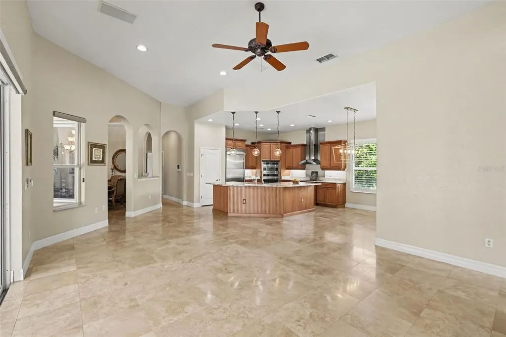 2912 Hampton Place Court Plant City FL 33566