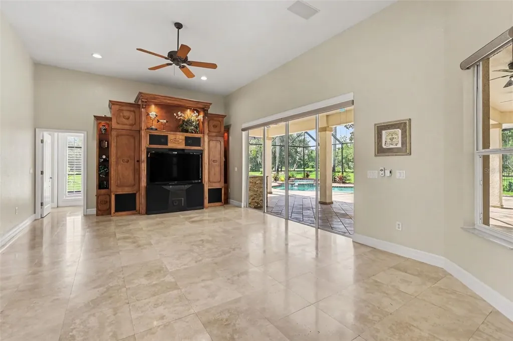 2912 Hampton Place Court Plant City FL 33566