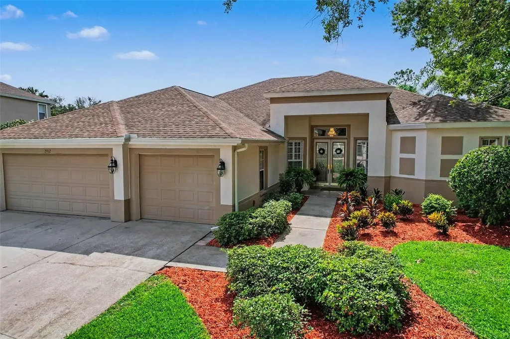2912 Hampton Place Court Plant City FL 33566