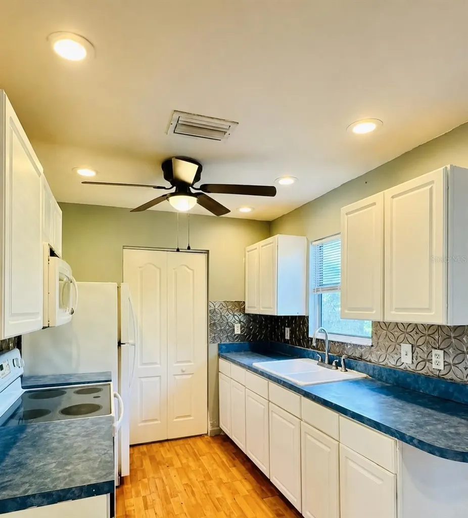 12909 Litewood Drive Hudson FL 34669
