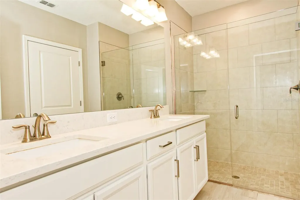 16657 Shell Bay Drive Land O Lakes FL 34638