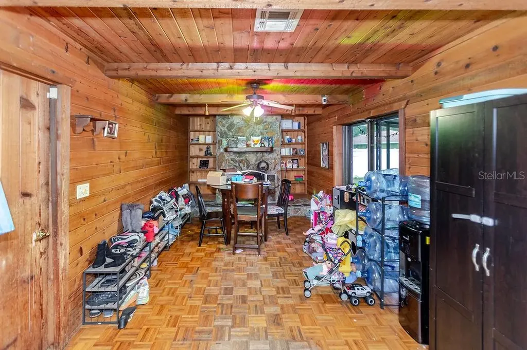 1042 Tryon Circle Spring Hill FL 34606