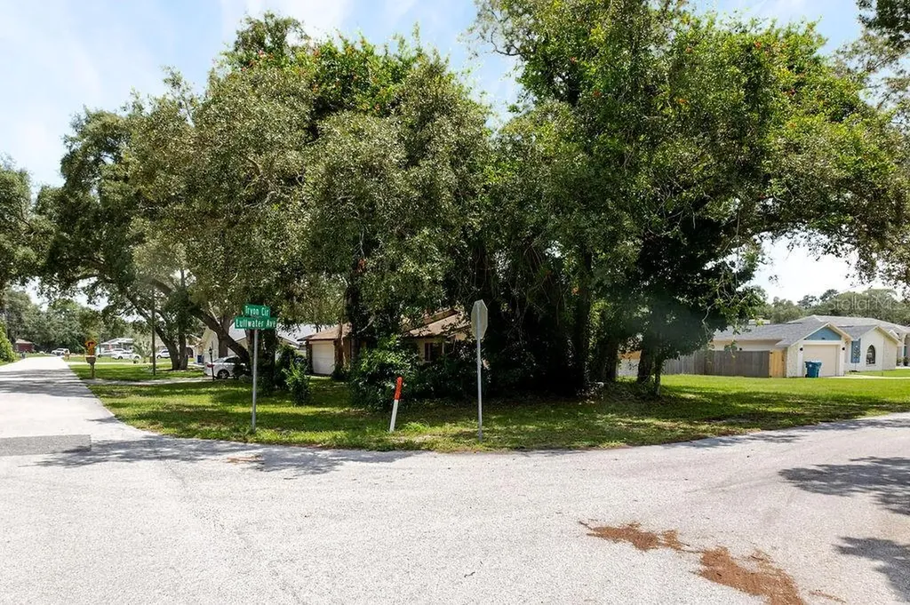 1042 Tryon Circle Spring Hill FL 34606