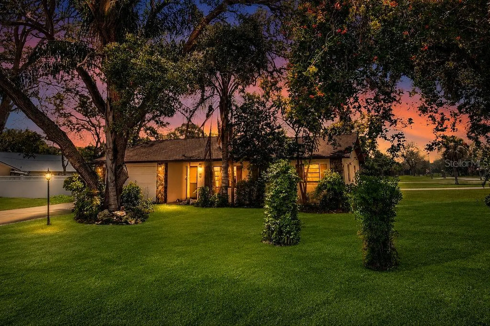 1042 Tryon Circle Spring Hill FL 34606