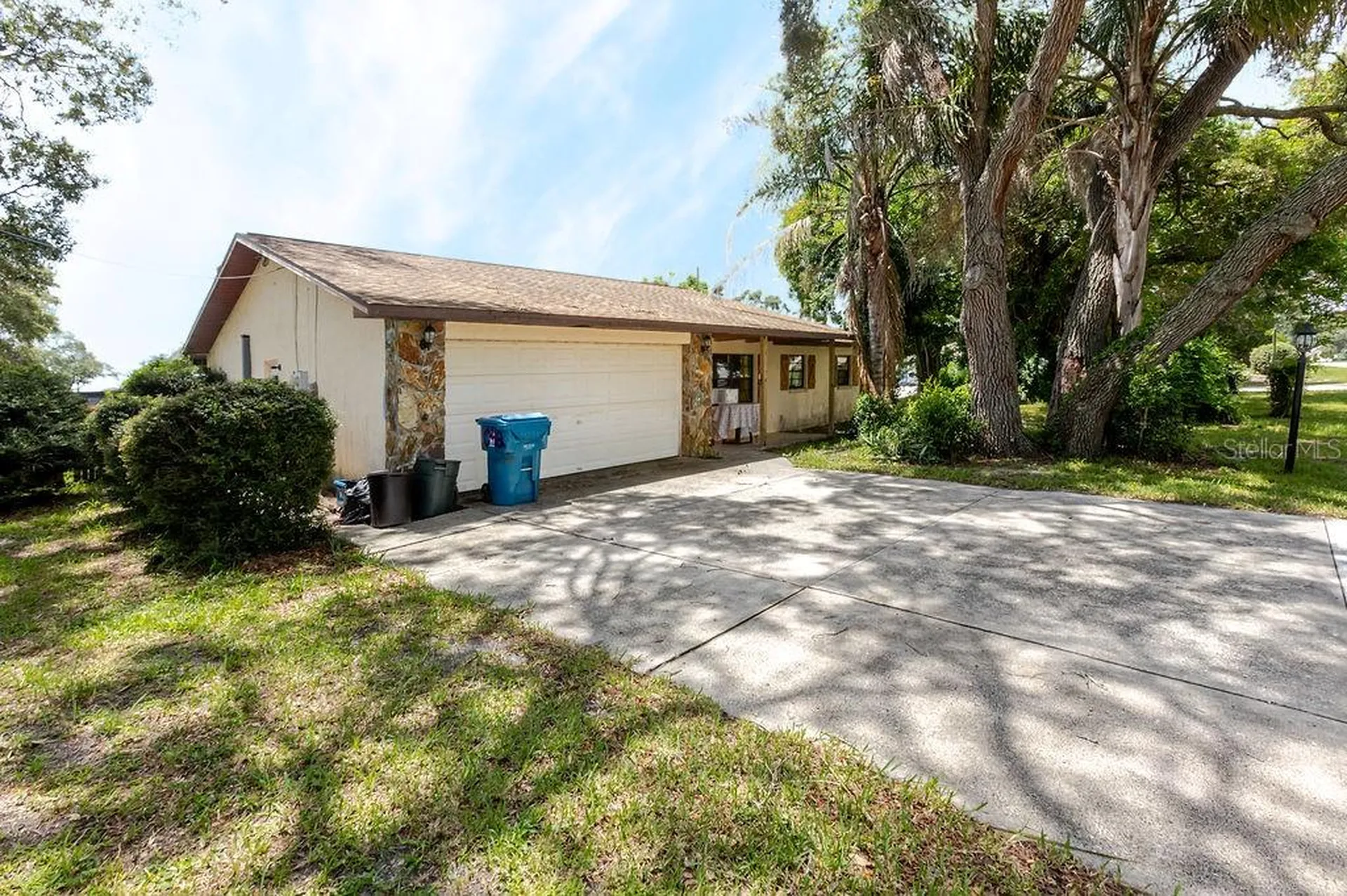 1042 Tryon Circle Spring Hill FL 34606
