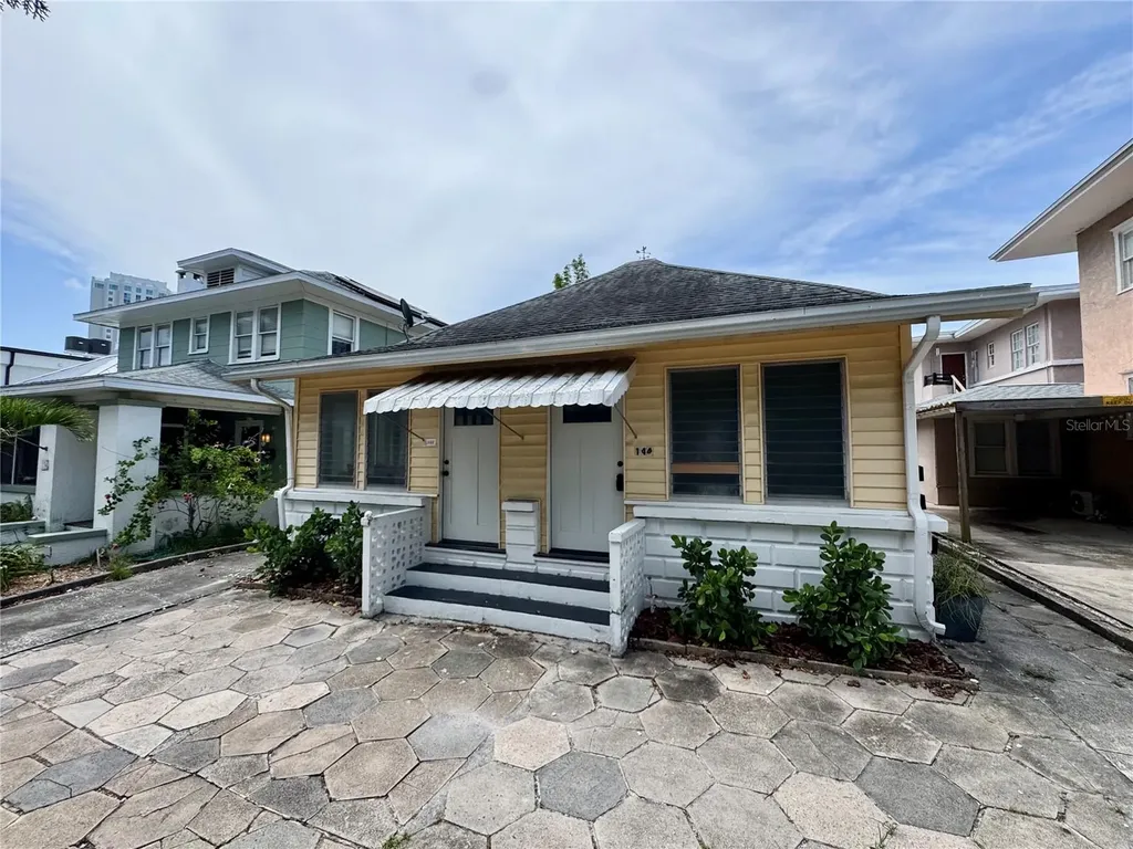142 6th Avenue N St Petersburg FL 33701