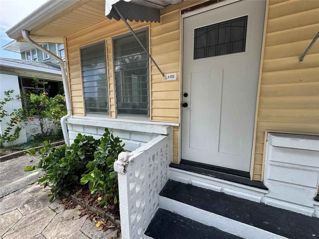 142 6th Avenue N St Petersburg FL 33701