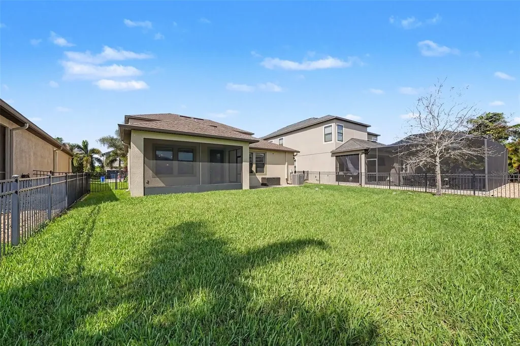 10032 Sage Creek Drive Sun City Center FL 33573