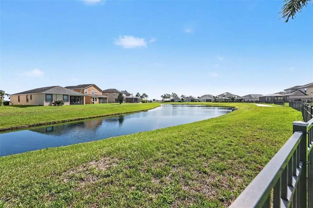 10032 Sage Creek Drive Sun City Center FL 33573
