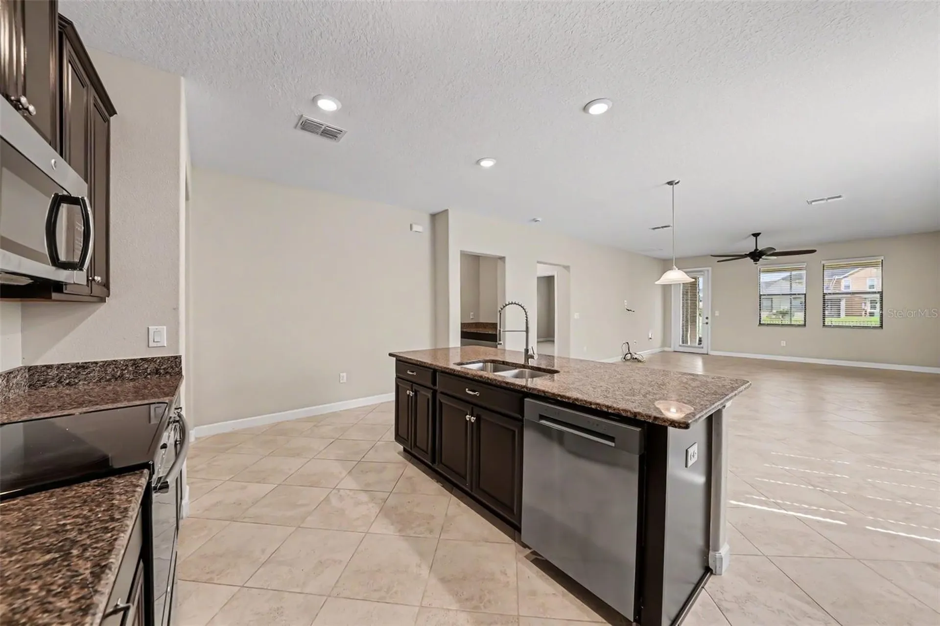 10032 Sage Creek Drive Sun City Center FL 33573