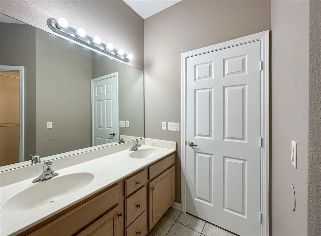 336 Magical Way Kissimmee FL 34744