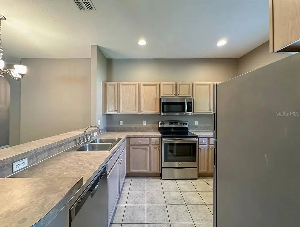 336 Magical Way Kissimmee FL 34744