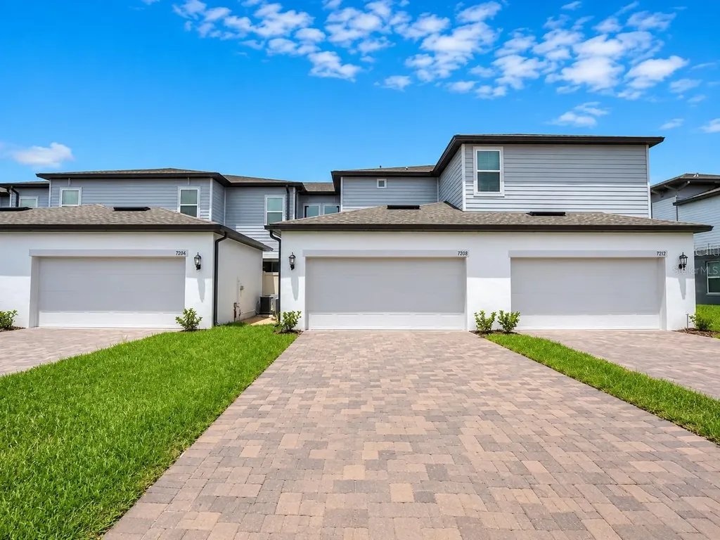 7248 Carrickbend Lane Orlando FL 32819