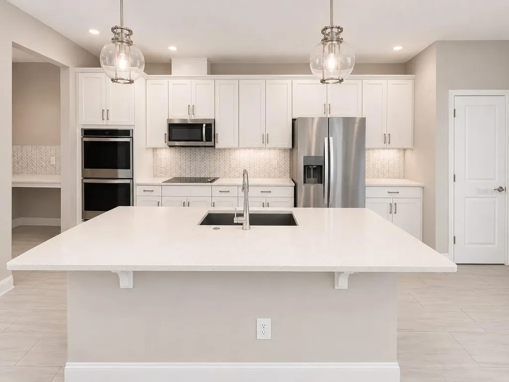 7248 Carrickbend Lane Orlando FL 32819