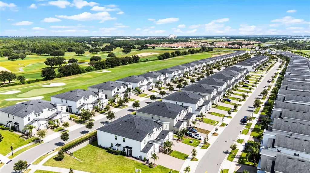 543 Ocean Course Avenue Davenport FL 33896