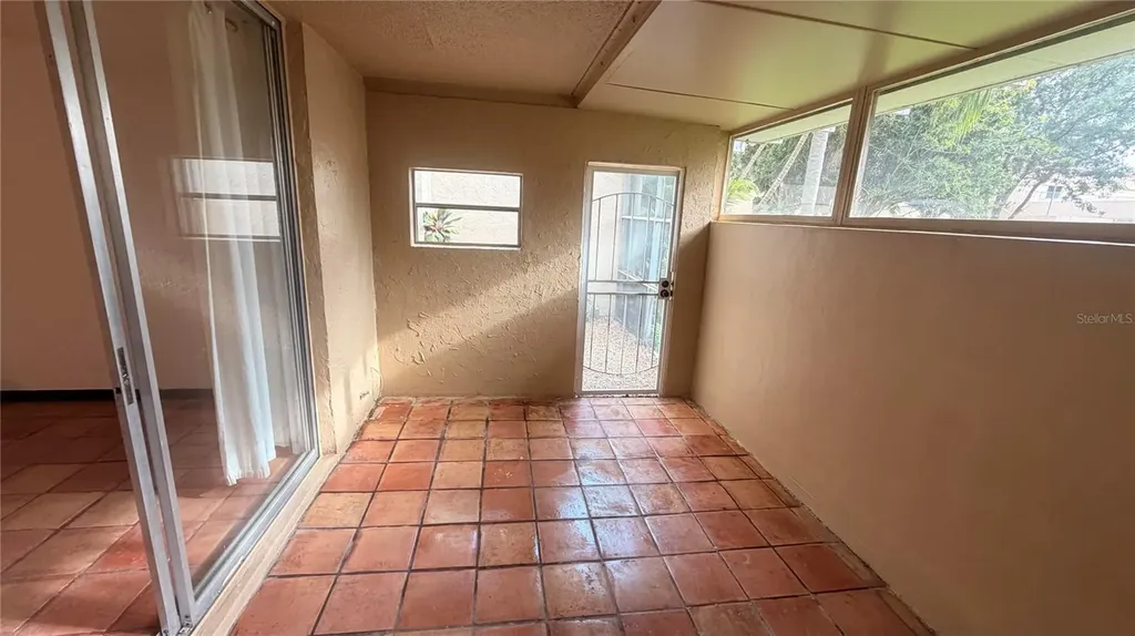 406 NW 68th Avenue Plantation FL 33317