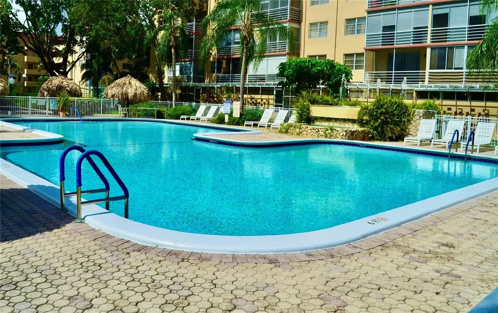 406 NW 68th Avenue Plantation FL 33317