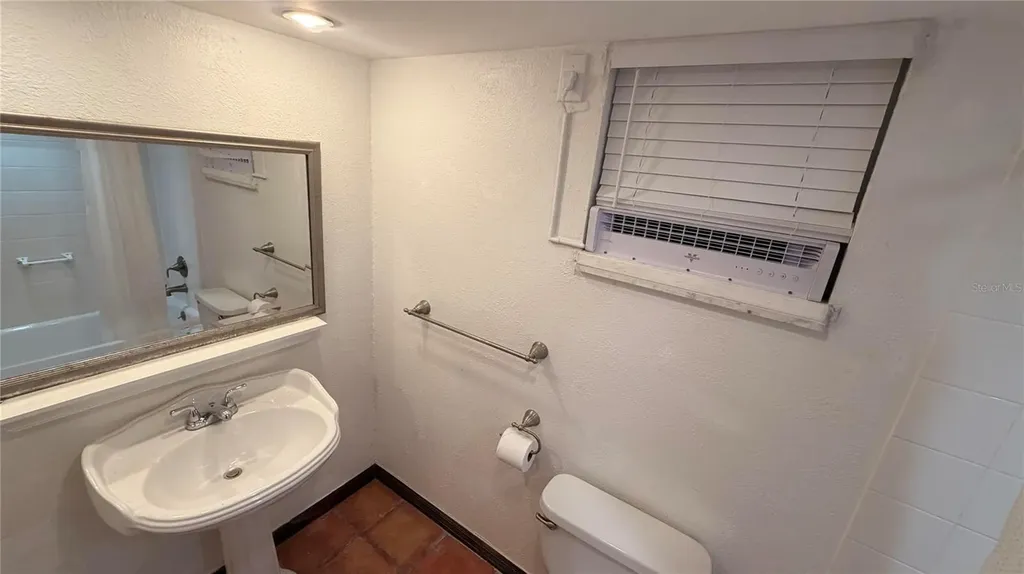 406 NW 68th Avenue Plantation FL 33317