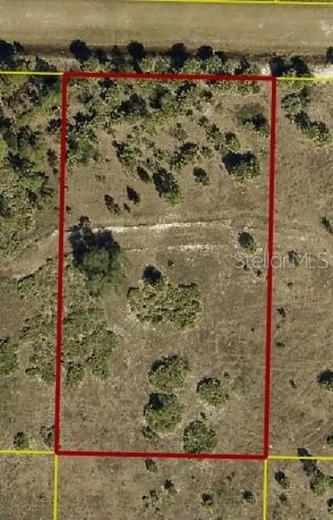 16916 NW 294th Street Okeechobee FL 34972