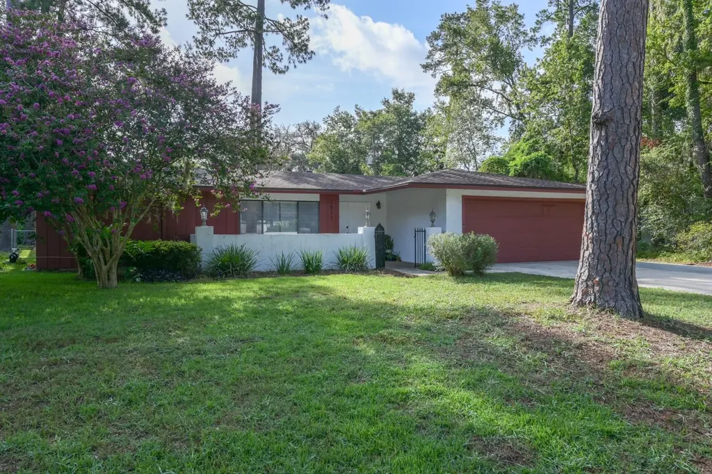 3511 NW 40th Terrace Gainesville FL 32606