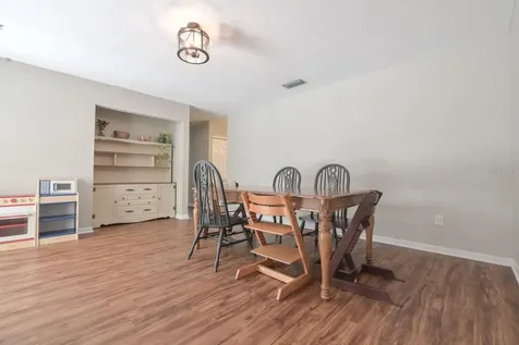 3511 NW 40th Terrace Gainesville FL 32606