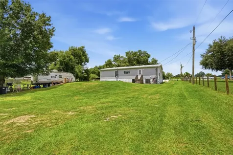2086 NW Genes Little Acres Avenue Arcadia FL 34266