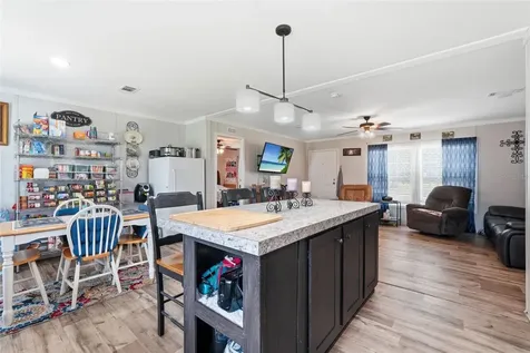 2086 NW Genes Little Acres Avenue Arcadia FL 34266