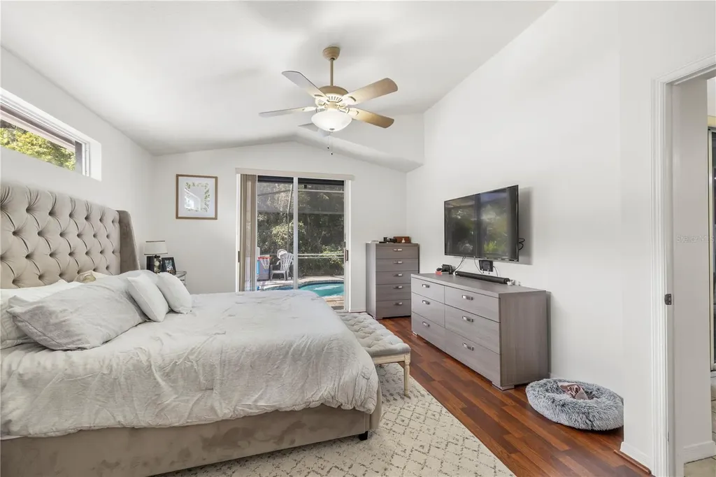 30923 Iverson Drive Wesley Chapel FL 33543