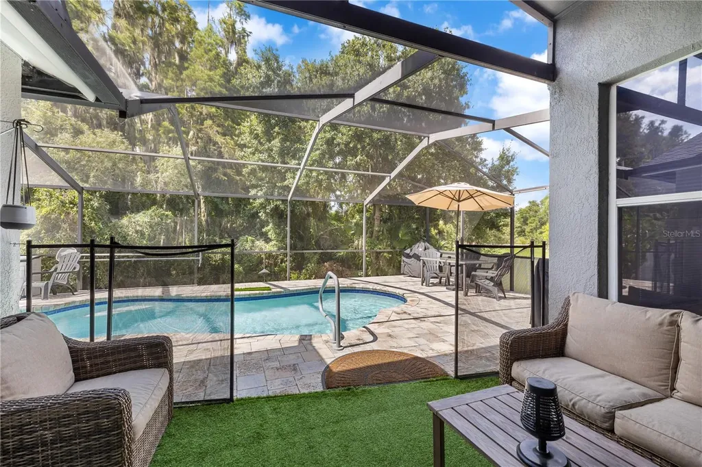30923 Iverson Drive Wesley Chapel FL 33543