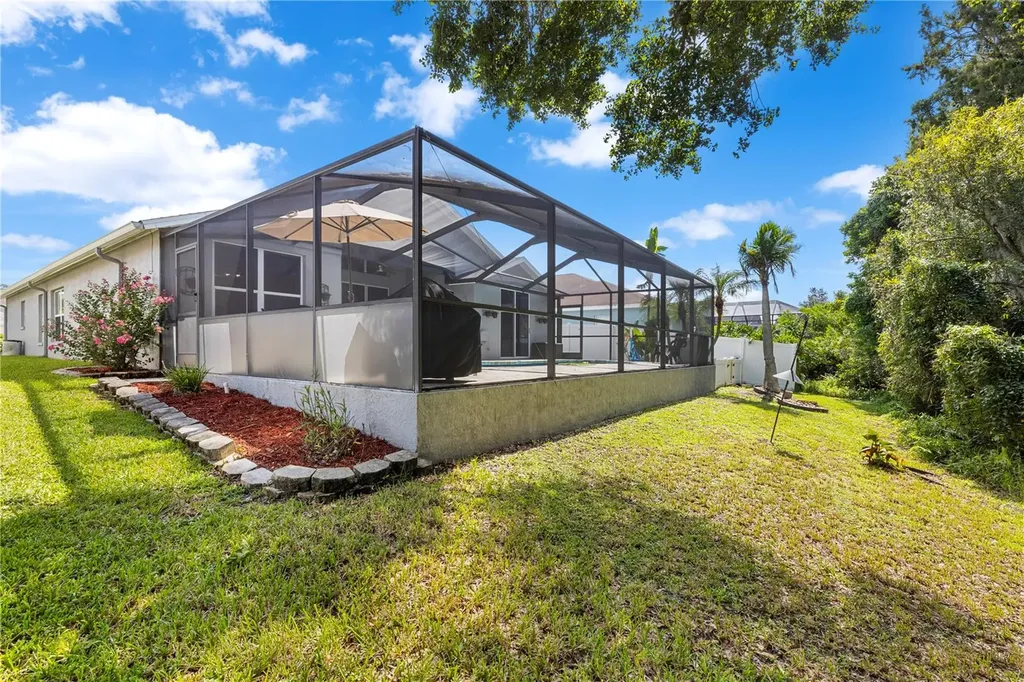 30923 Iverson Drive Wesley Chapel FL 33543