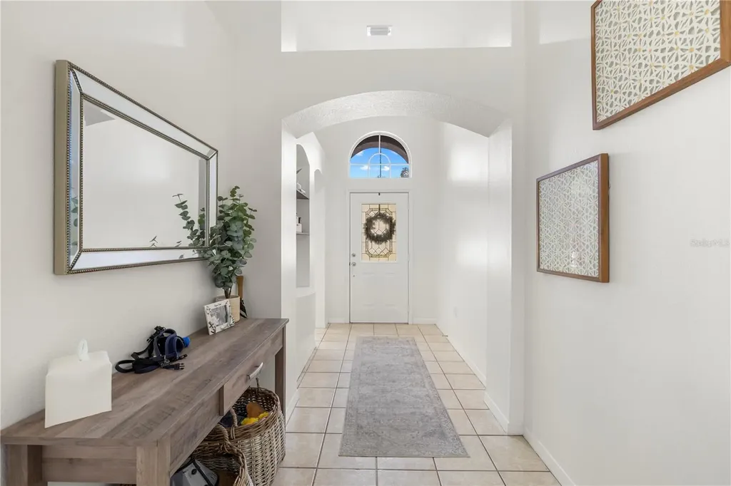 30923 Iverson Drive Wesley Chapel FL 33543