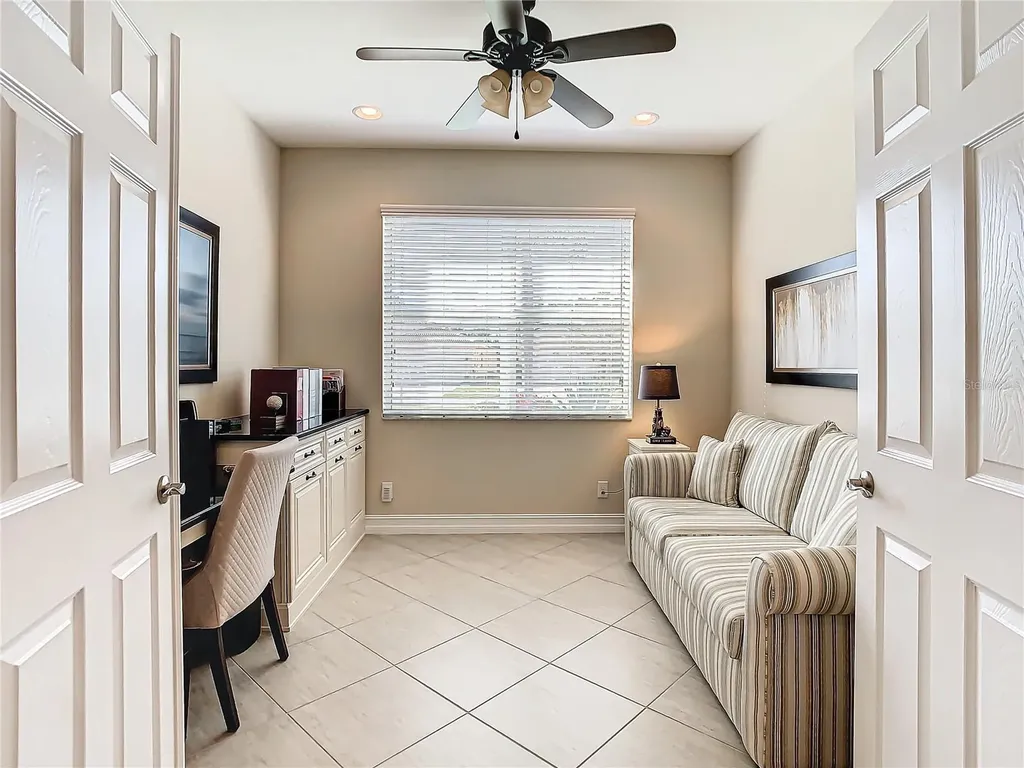 4935 Marble Springs Circle Wimauma FL 33598