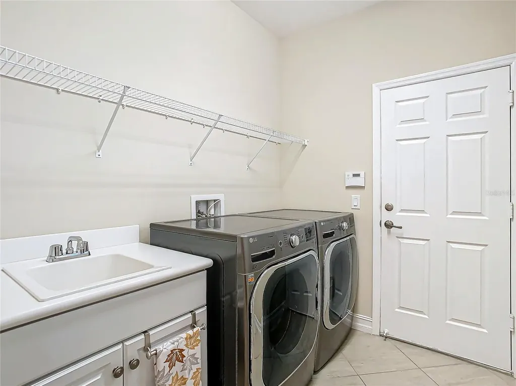 4935 Marble Springs Circle Wimauma FL 33598