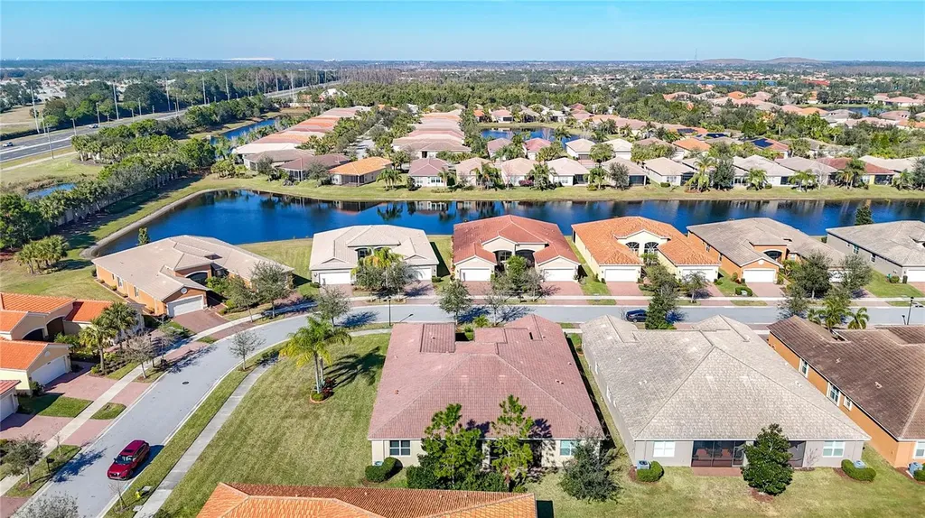 4935 Marble Springs Circle Wimauma FL 33598