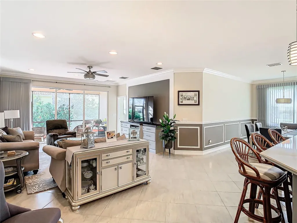 4935 Marble Springs Circle Wimauma FL 33598