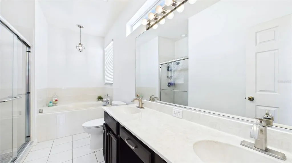 4021 3rd Avenue E Bradenton FL 34208